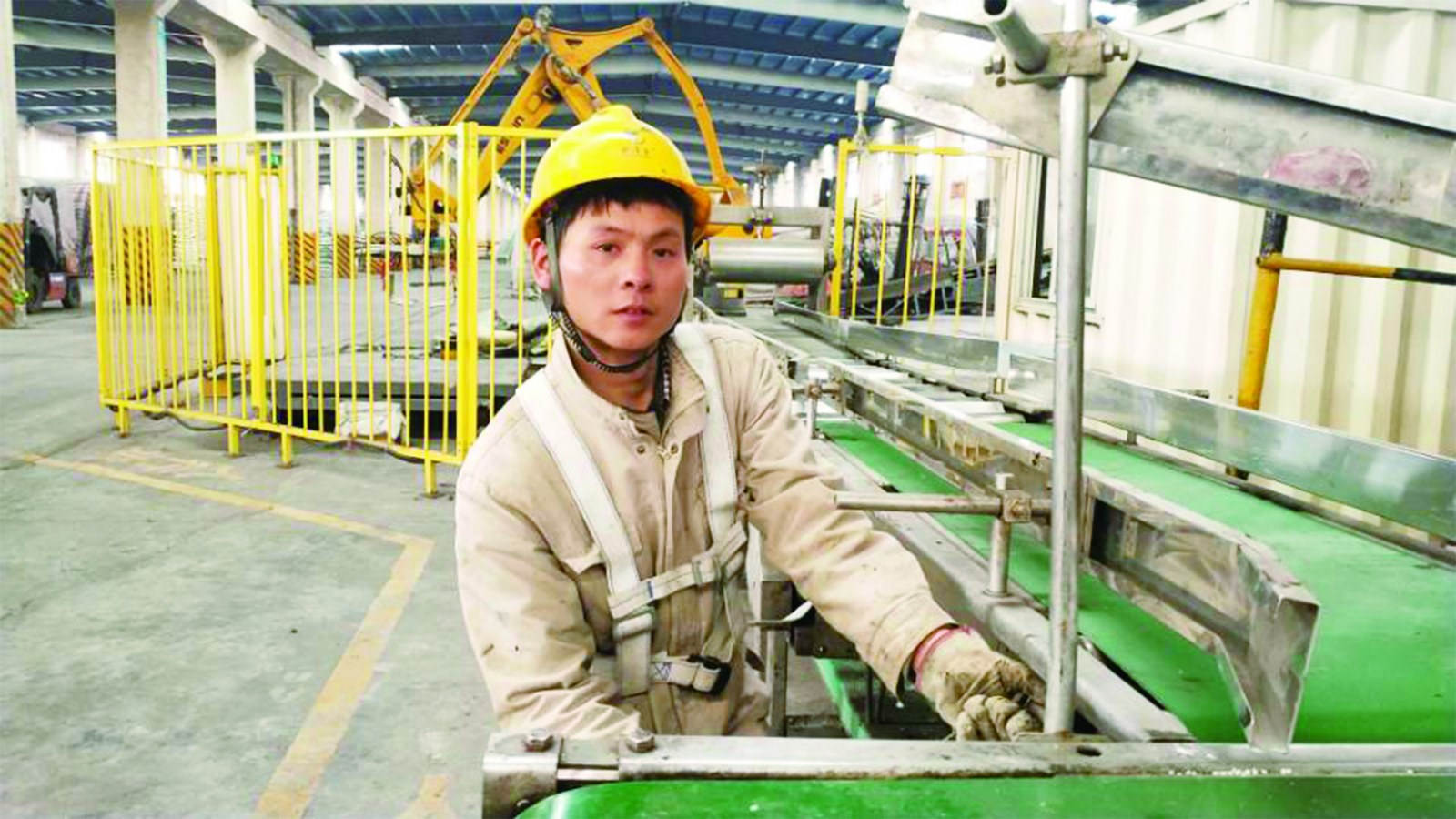 在修機器人皮帶sss_meitu_16.jpg 在修機器人皮帶sss_meitu_16.jpg